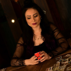 مكالمة الفنجان الذهبية